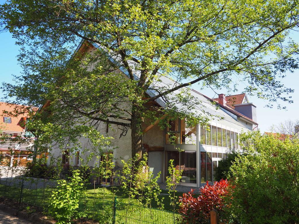 Die Krone - Hotel Garni Kirchzarten Εξωτερικό φωτογραφία