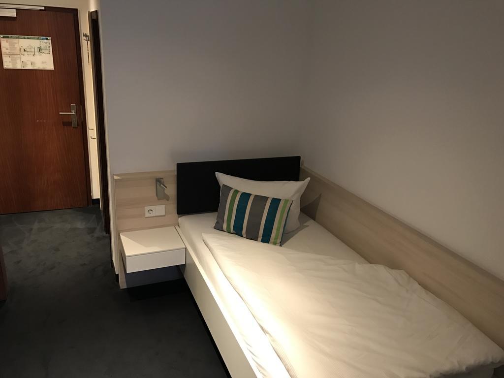 Die Krone - Hotel Garni Kirchzarten Εξωτερικό φωτογραφία